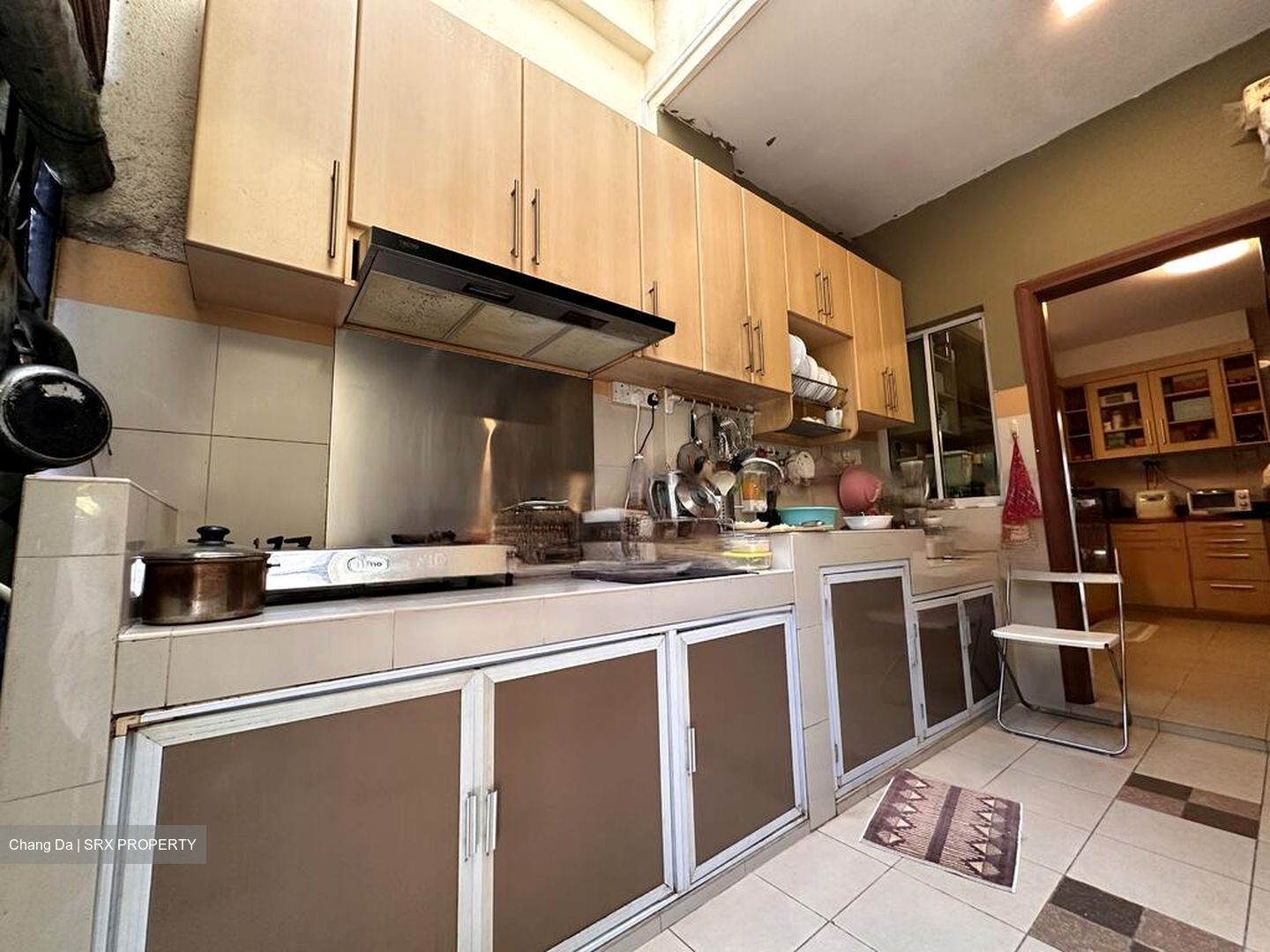 Stratton Green (D28), Terrace #568866881